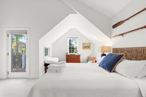 2 bedrooms, desk, free WiFi, bed sheets