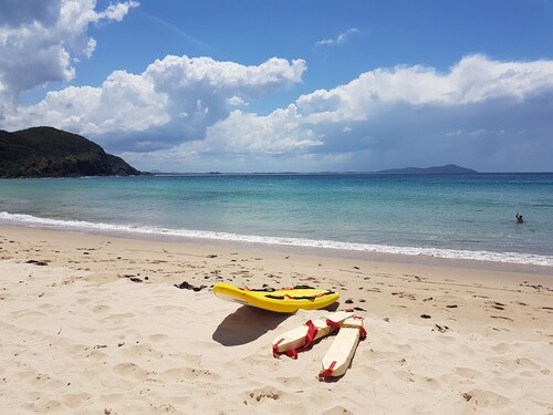 Surfing Parrot - Holiday Villa