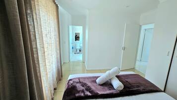 Apartment, 3 Bedrooms, Non Smoking, Patio | 3 bedrooms, iron/ironing board, free WiFi