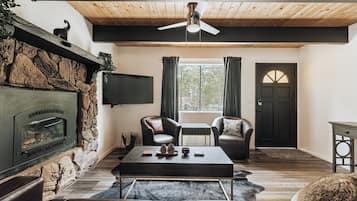 Smart TV, fireplace, video games