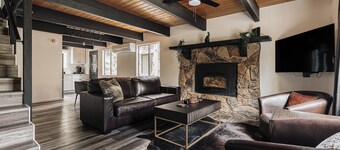 Big Bear Pine Haven Cabin: Hot Tub Fireplace Games