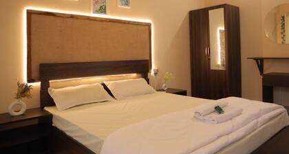 Serenite Retreats - Premium 3BHK Suite
