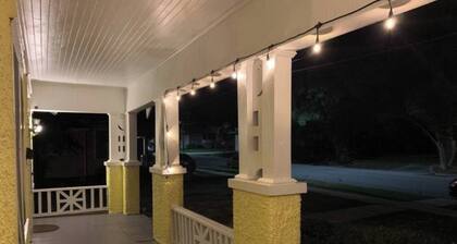 3-bedroom house in wonderful Columbus with AC, WiFi. Enjoy your stay