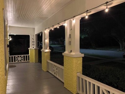 3-bedroom house in wonderful Columbus with AC, WiFi. Enjoy your stay
