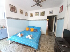 1 sovrum, strykjärn/strykbräda, wi-fi och sängkläder