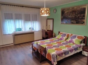 1 Schlafzimmer, Bügeleisen/Bügelbrett, WLAN, Bettwäsche