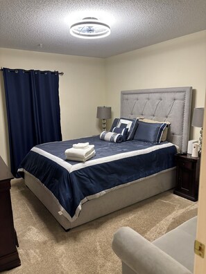 3 bedrooms, iron/ironing board, WiFi, bed sheets