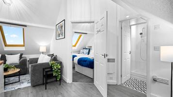 1 bedroom, iron/ironing board, free WiFi, bed sheets