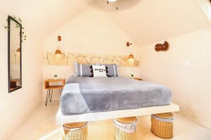 1 habitación, tabla de planchar con plancha, wifi y ropa de cama 