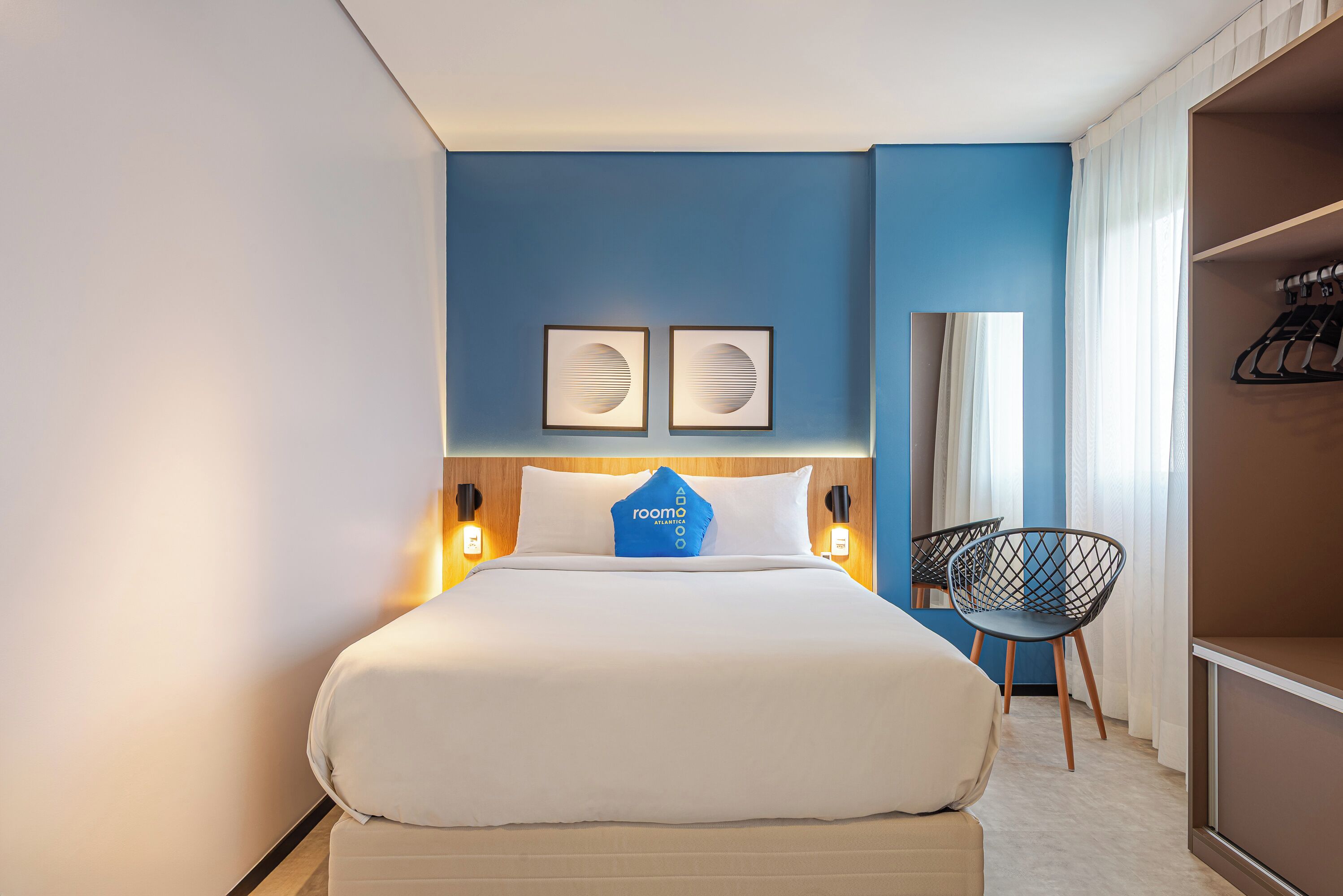 Studio Supérieur, balcon, vue ville | Coffres-forts dans les chambres, bureau