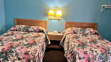 Laptop workspace, free WiFi