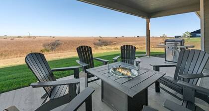 Tee'd Up Colbert Hills at Home Stay MHK