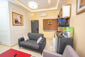 Espace de travail pour ordinateur portable, Wi-Fi gratuit