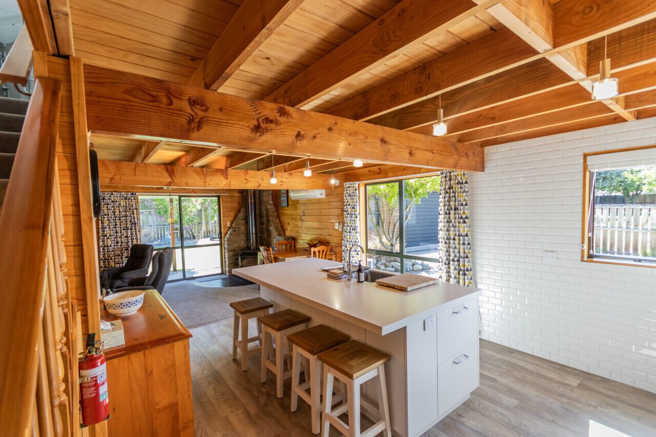 المنشأة من الداخل