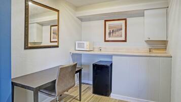 Desk, iron/ironing board, free WiFi, bed sheets