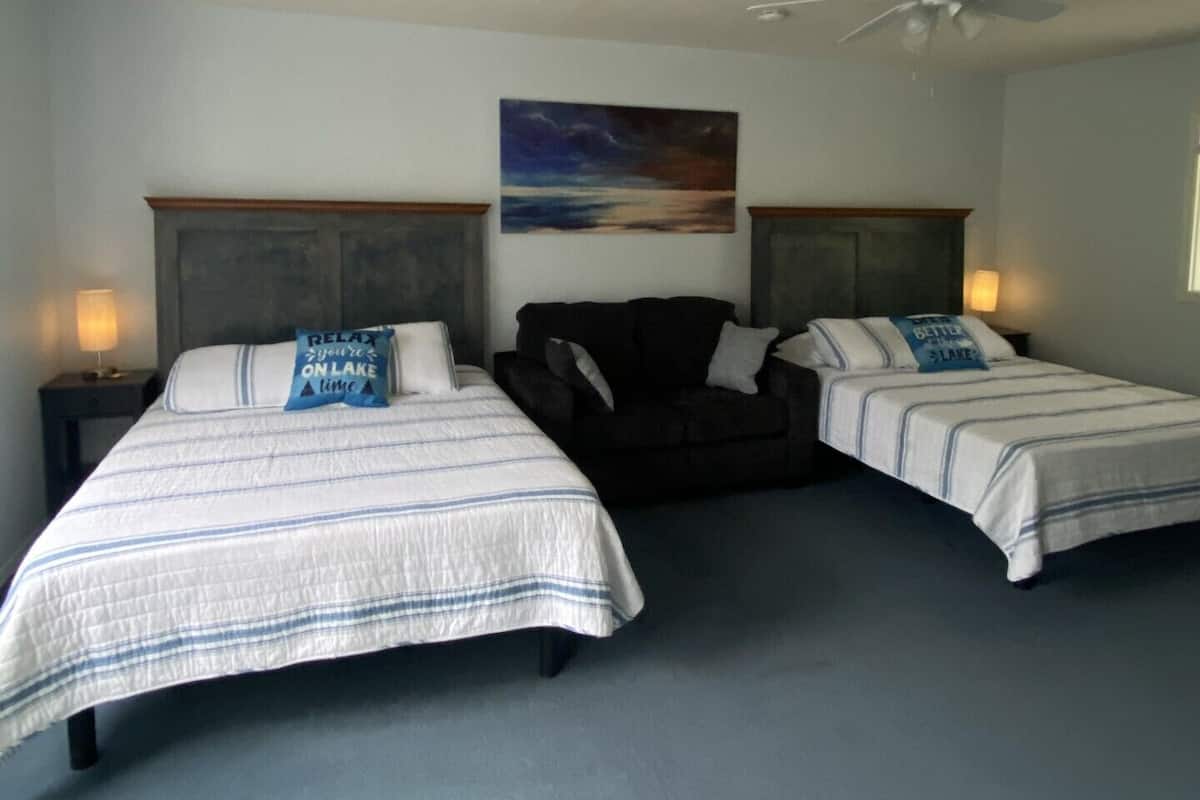 Suite Studio, balcon, vue lac | 1 chambre, fer et planche Ă repasser, Wi-Fi gratuit, draps fournis
