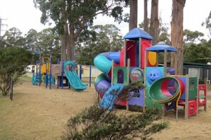 Children’s area - Captain Cook Holiday Park Adventure Bay (Adventure Bay)
