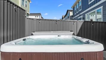 Outdoor spabad
