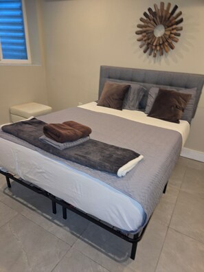 4 quartos, ferros/tábuas de passar roupa, Wi-Fi, roupa de cama