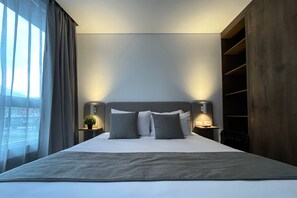 Apartemen (F) | Seprai premium, brankas, kedap suara, dan setrika/meja setrika