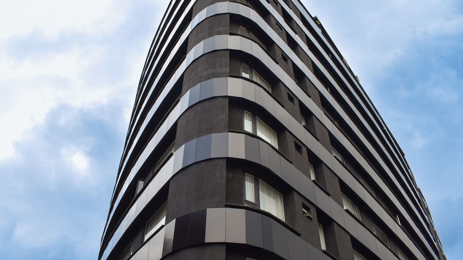 VOU Suites by Avia Suites