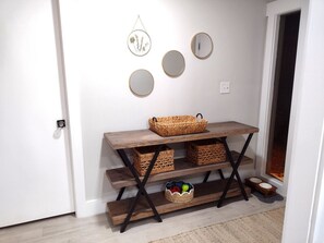 Interior - Charming Pet-Friendly Beach Home (Hilton Head Island)