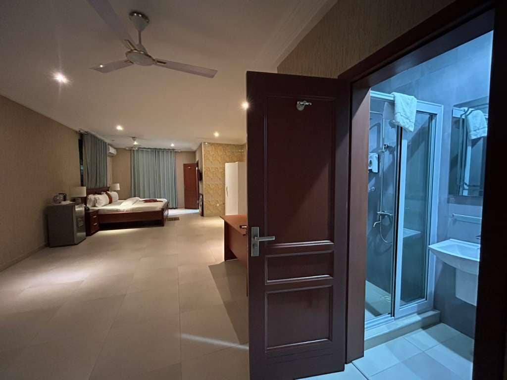 Executive Double Room, Balcony, Sea View | Dilengkapkan perabot secara berasingan, ruang kerja komputer riba 