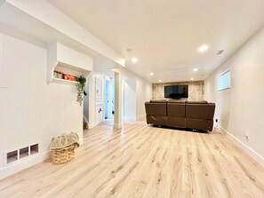 Interior - Spacious City Home w/ Hot Tub & Ski Access (Sandy)