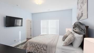 3 chambres, fer et planche à repasser, Wi-Fi gratuit, draps fournis