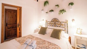 2 bedrooms, iron/ironing board, WiFi - El Pajar de Casablanca Villanueva de la Concepción by Ruralidays (Málaga)