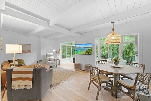 Hot Tub, Spa Bath, Dog Friendly, Modern Farmhouse