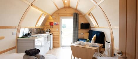 1 bedroom, free WiFi, bed sheets, wheelchair access