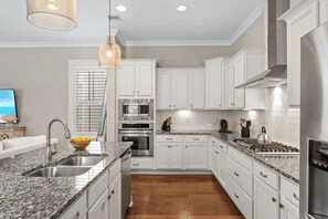 House (3 Bedrooms) | Interior - Back to the Beach by Avantstay with Pool Access (Santa Rosa Beach)