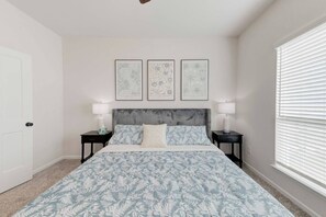 4 bedrooms, iron/ironing board, WiFi - Troy Gem: Stylish & Central Stay (Troy)