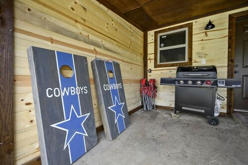 Diamond in the Ruff -4bdrm Hot Tub / Firepit / Boat Parking Broken Bow Hochatown