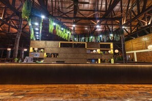 Bar (en la propiedad)