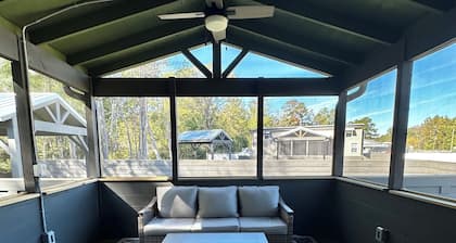 Stay Small at Lake Waccamaw 2