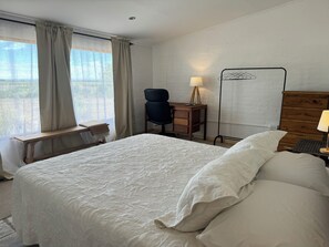 1 Schlafzimmer, Schreibtisch, Reisekinderbett, kostenloses WLAN