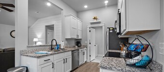 The Cottage Down Under: Bike In/Out - Southern BV