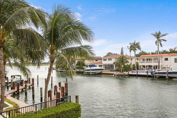 Marina - Bay Harbor Sunset Apt 2C (Bay Harbor Islands)