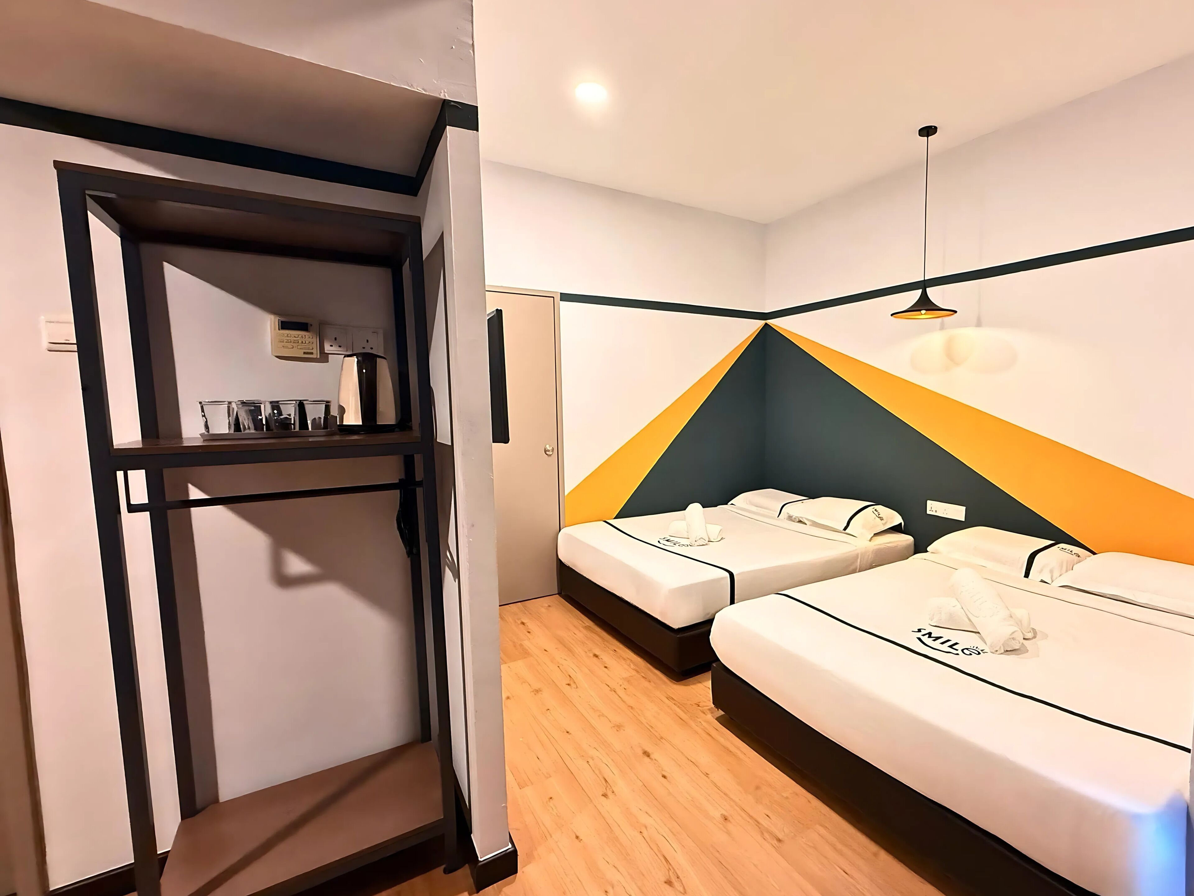 Quarto família | Escrivaninha, ferros/tábuas de passar roupa, Wi-Fi de cortesia