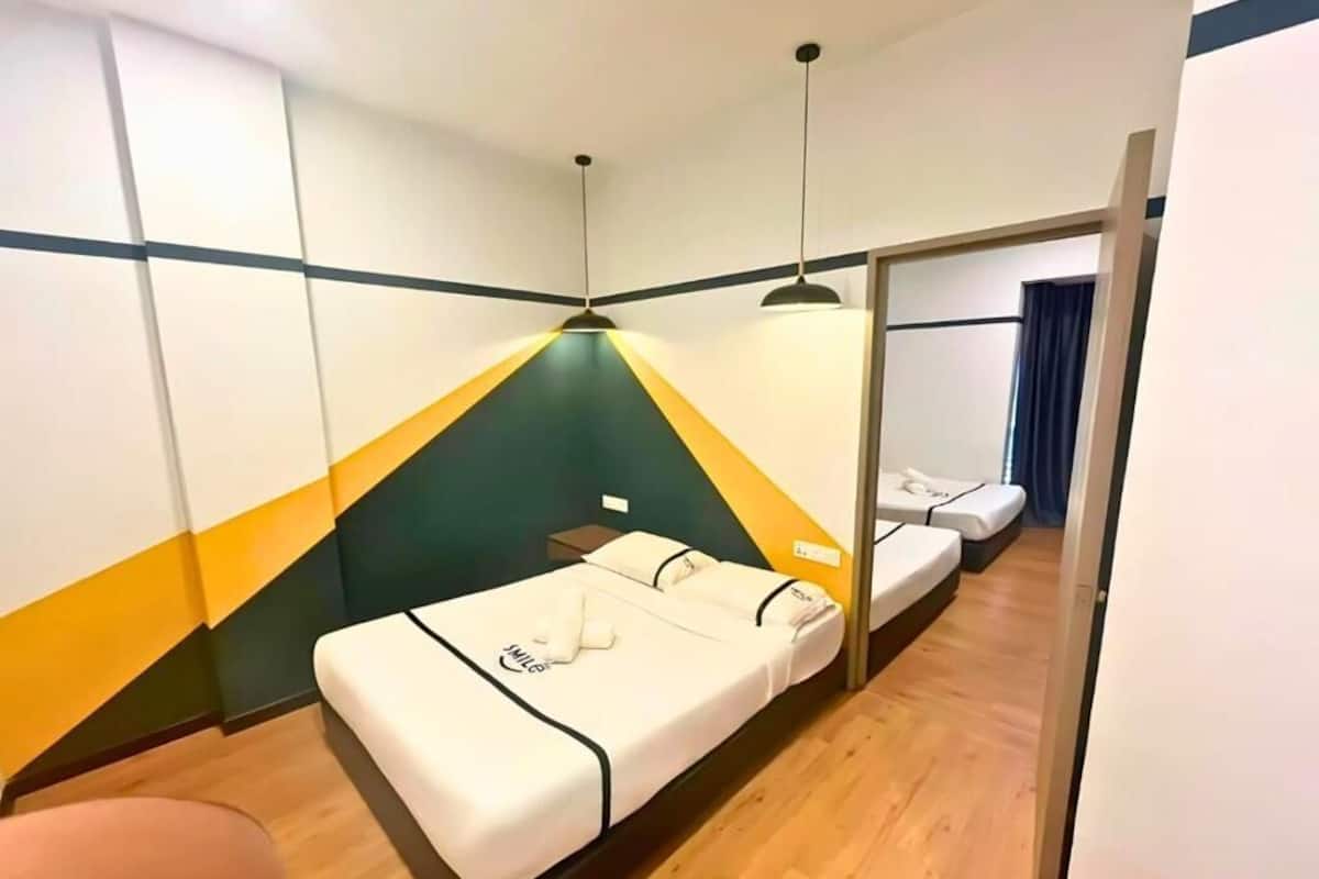 Family Double Room | Desk, iron/ironing board (on request), free WiFi