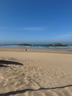 Beach - Dar Lehbib: Beach, Medina, Wifi & Comfort (Essaouira)