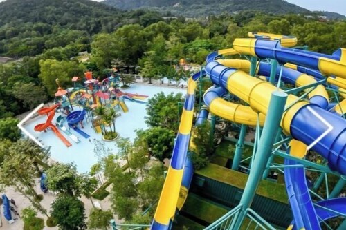 By the Sea Beach Luxury Resort - Batu Ferringhi