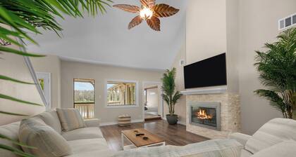 Woodlands Area Lakeview Retreat