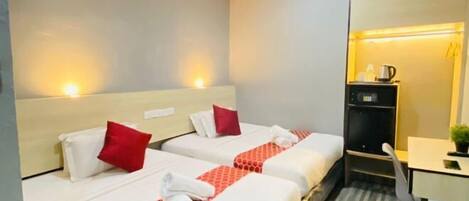 Schallisolierte Zimmer, BĂŒgeleisen/BĂŒgelbrett