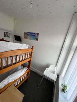 2 dormitorios, wifi gratis, ropa de cama