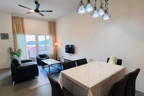 Room - Langkawi Seaview Cube w/ Rooftop Pool (Langkawi)