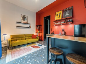 TV - Jackowskiego Urban Chic Apartment (Poznan)