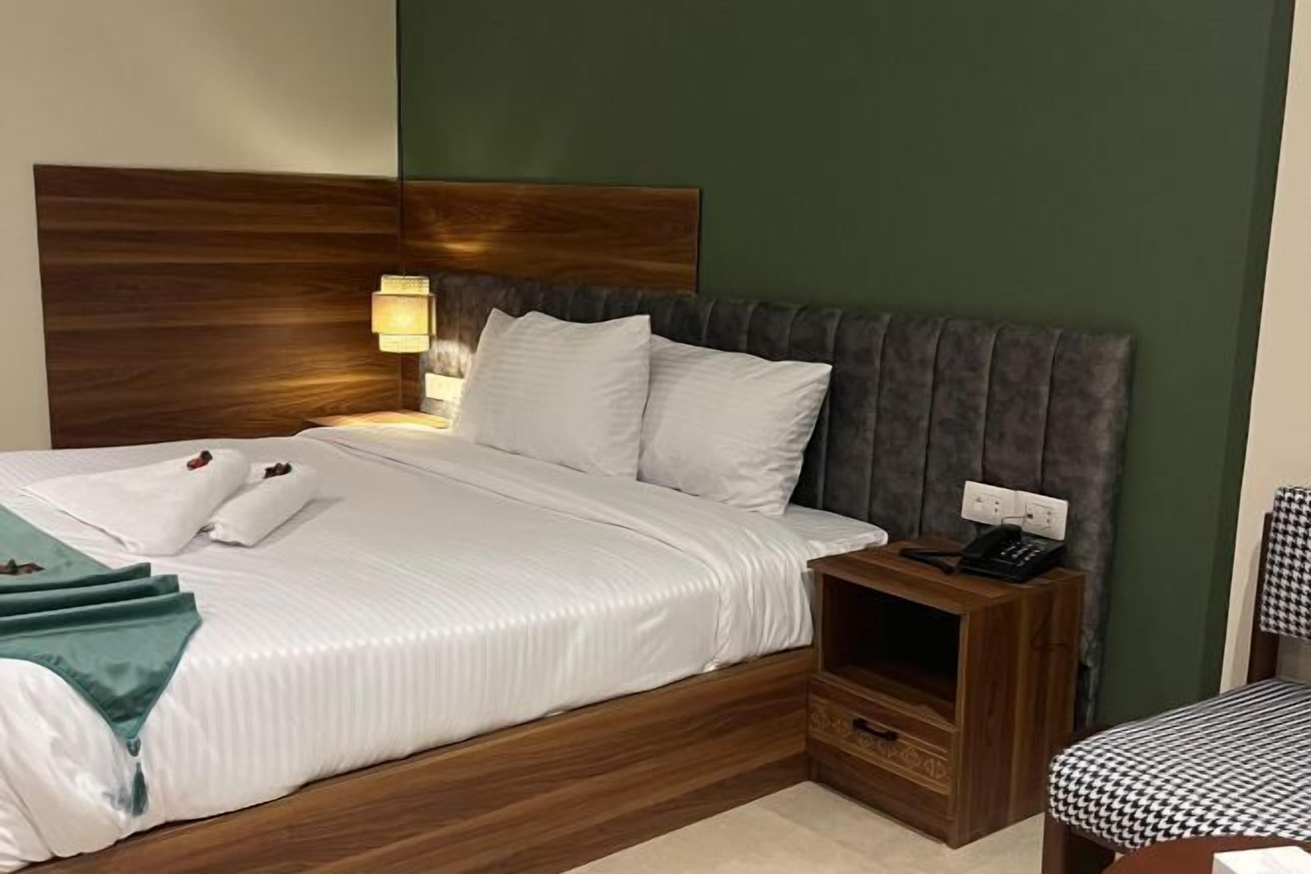 In-room safe, soundproofing, iron/ironing board, free cots/infant beds